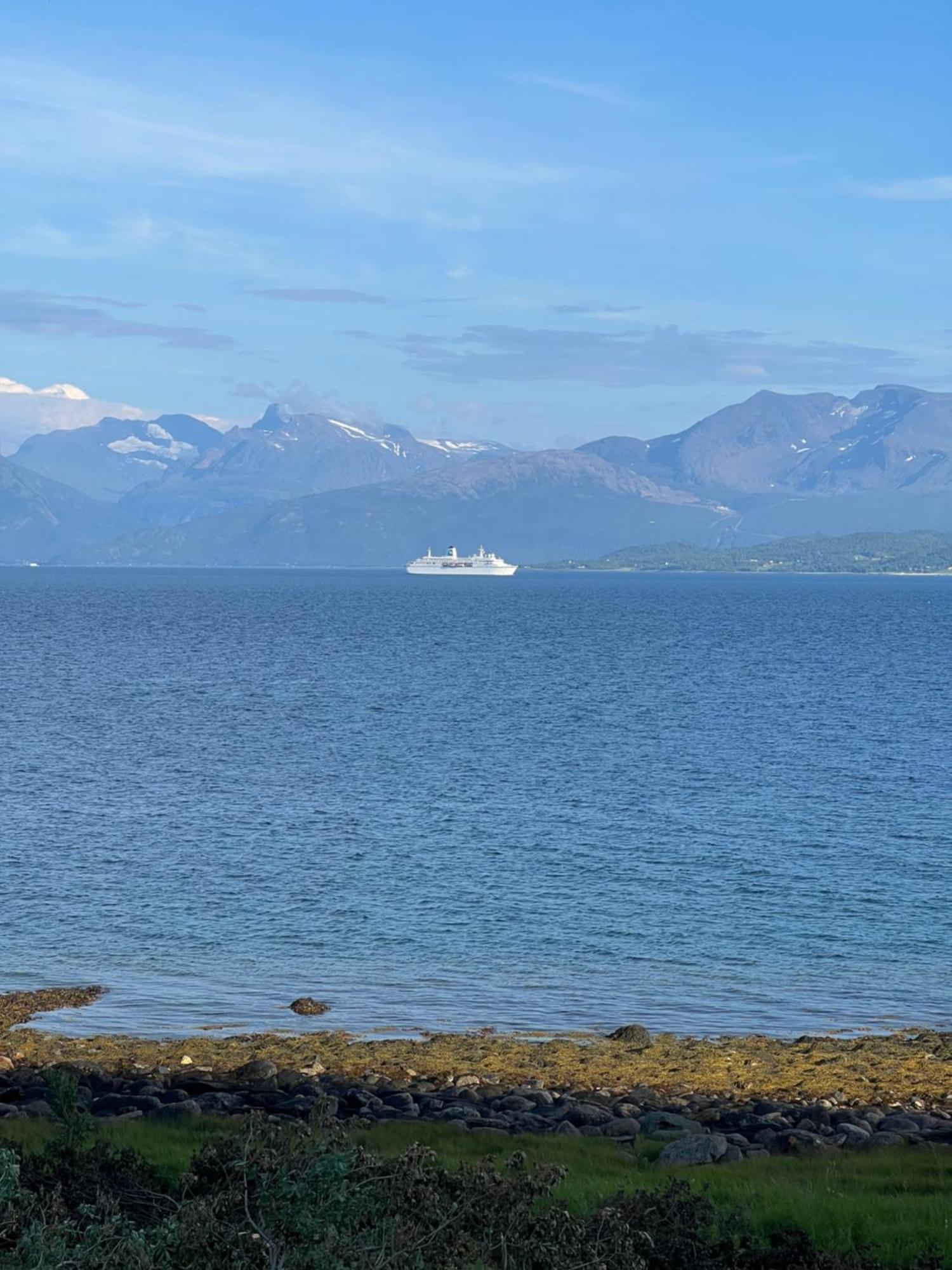 Hotel Evenes Artic Glamping Evenesmarkja Exterior foto
