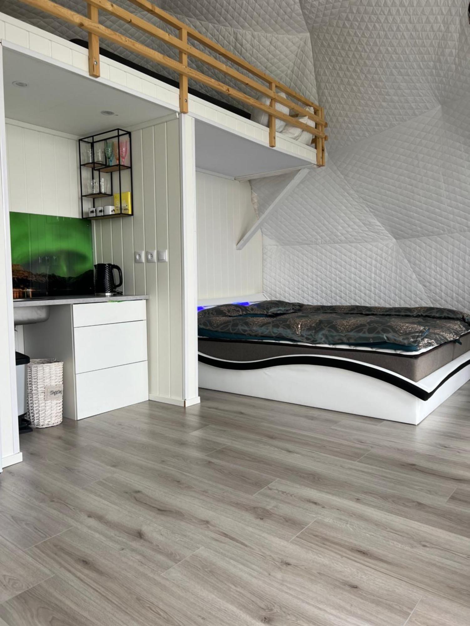 Hotel Evenes Artic Glamping Evenesmarkja Exterior foto